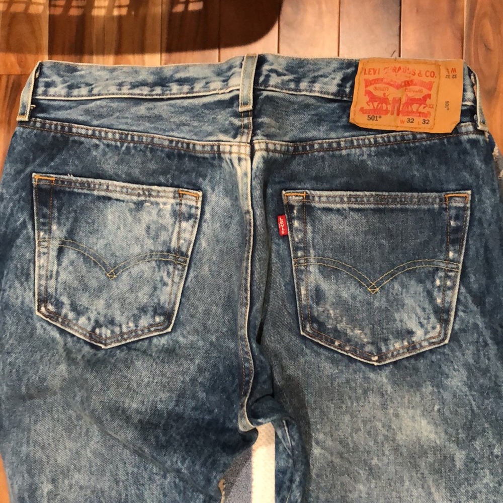 Levis Button Fly 501’s Distressed! - image 4